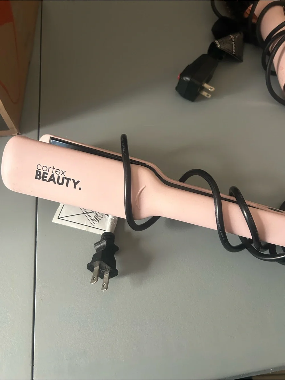 Pink Ceramic Hair flat iron Smooth Finish